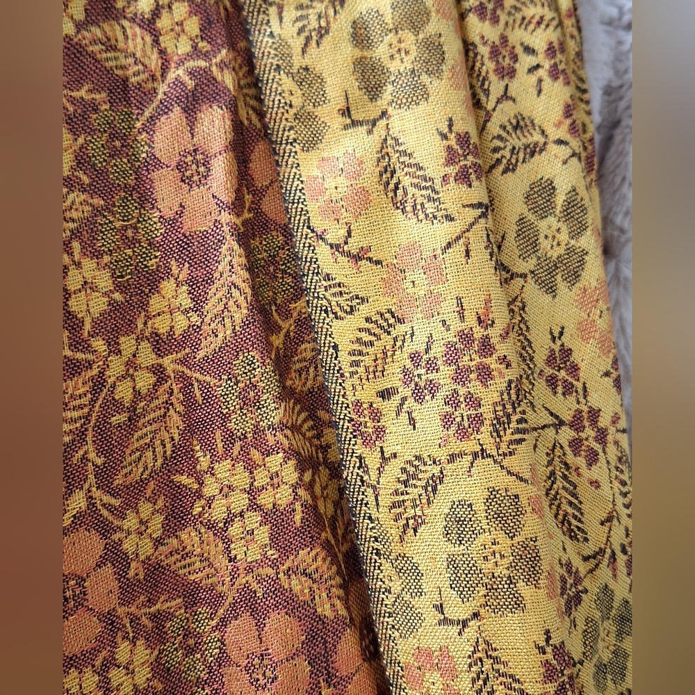 SCARF/WRAP - Picture 4 of 10